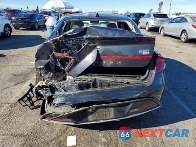 Zdjęcie 6 z 11 samochodu: 2023 HYUNDAI SONATA HYBRID VIN:KMHL24JJXPA061023 - miniatura