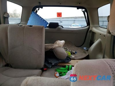 Zdjęcie 10 z 13 samochodu: 2004 MAZDA TRIBUTE LX VIN:4F2YZ04104KM03319 - miniatura