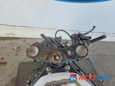 Zdjęcie 7 z 8 samochodu: 2020 SUZUKI GSX-R600 VIN:JS1GN7FA1L7100686 - miniatura