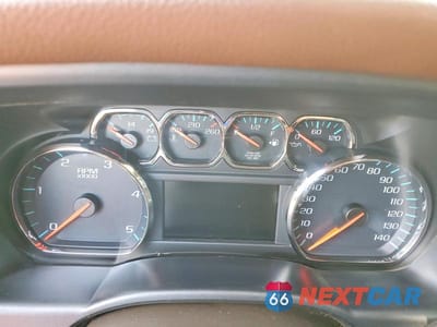 Zdjęcie 9 z 11 samochodu: 2018 CHEVROLET SILVERADO FLATBED TRUCK VIN:1GC4K1EY0JF275947 - miniatura