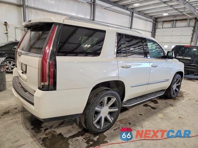 Trzecie zdjęcie samochodu z tyłu: 2015 CADILLAC ESCALADE LUXURY VIN:1GYS4MKJ2FR690519 - miniatura