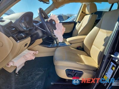 Zdjęcie 7 z 13 samochodu: 2017 BMW X3 XDRIVE28I VIN:5UXWX9C30H0T17917 - miniatura