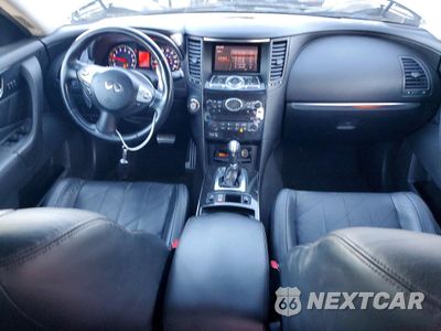 Zdjęcie 8 z 12 samochodu: 2009 INFINITI FX35 VIN:JNRAS18U89M102826 - miniatura