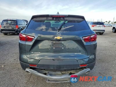 Zdjęcie 6 z 13 samochodu: 2019 CHEVROLET BLAZER 1LT VIN:3GNKBBRA2KS685499 - miniatura
