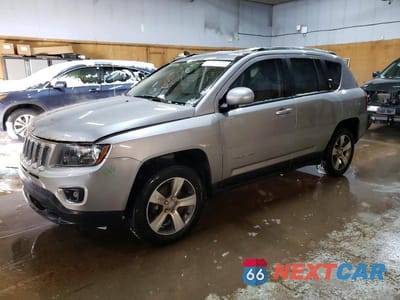 2016 JEEP COMPASS LATITUDE 1C4NJCEA5GD807090 - główne zdjęcie licytacji z USA - miniatura