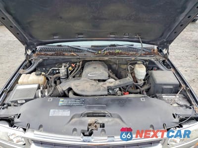 Zdjęcie 12 z 13 samochodu: 2005 CHEVROLET SUBURBAN K1500 VIN:1GNFK16Z55J205435 - miniatura