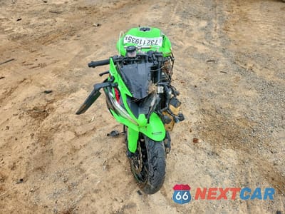 Drugie zdjęcie samochodu z przodu: 2022 KAWASAKI ZX636 K VIN:JKBZXJH15NA012416 - miniatura