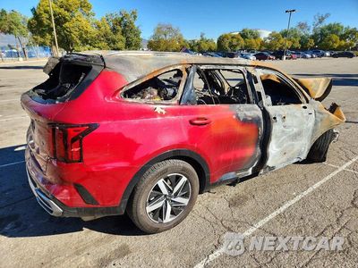 Trzecie zdjęcie samochodu z tyłu: 2021 KIA SORENTO S VIN:5XYRL4LCXMG040355 - miniatura