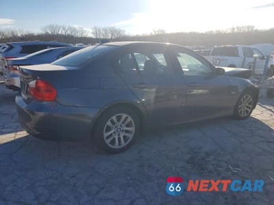 Trzecie zdjęcie samochodu z tyłu: 2006 BMW 325 XI VIN:WBAVD135X6KV05531 - miniatura