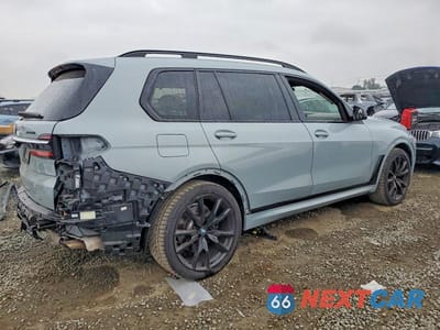 Trzecie zdjęcie samochodu z tyłu: 2023 BMW X7 XDRIVE40I VIN:5UX23EM01P9N65305 - miniatura