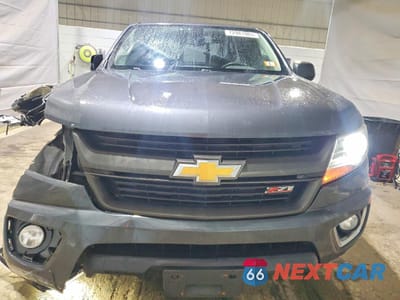 Piąte zdjęcie samochodu w środku: 2017 CHEVROLET COLORADO Z71 VIN:1GCHTDENXH1262099 - miniatura