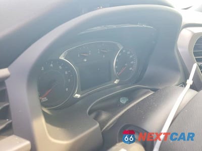 Zdjęcie 9 z 12 samochodu: 2023 GMC ACADIA AT4 VIN:1GKKNLLS4PZ186564 - miniatura