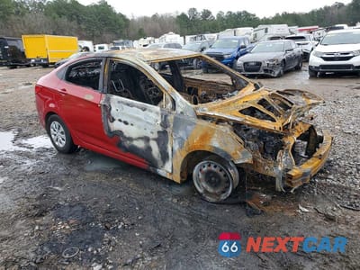 Czwarte zdjęcie samochodu z boku: 2015 HYUNDAI ACCENT GLS VIN:KMHCT4AE9FU847361 - miniatura