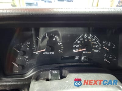 Zdjęcie 9 z 13 samochodu: 2001 JEEP CHEROKEE SPORT VIN:1J4FF48S91L591011 - miniatura