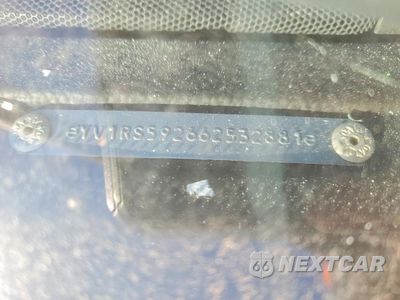 Zdjęcie 12 z 12 samochodu: 2006 VOLVO S60 2.5T VIN:YV1RS592662532881 - miniatura