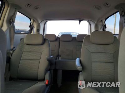 Zdjęcie 10 z 13 samochodu: 2010 CHRYSLER TOWN & COUNTRY LX VIN:2A4RR4DE1AR166457 - miniatura