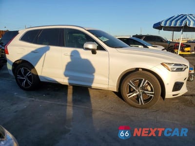 Czwarte zdjęcie samochodu z boku: 2018 VOLVO XC60 T8 R-DESIGN VIN:YV4BR0DM5J1079718 - miniatura