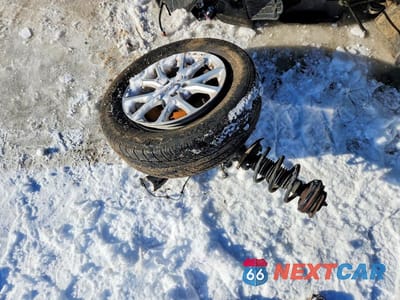 Zdjęcie 13 z 14 samochodu: 2014 JEEP CHEROKEE LATITUDE VIN:1C4PJMCS3EW183950 - miniatura