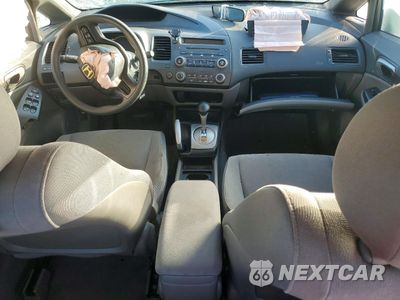 Zdjęcie 8 z 14 samochodu: 2008 HONDA CIVIC LX VIN:1HGFA16568L033807 - miniatura