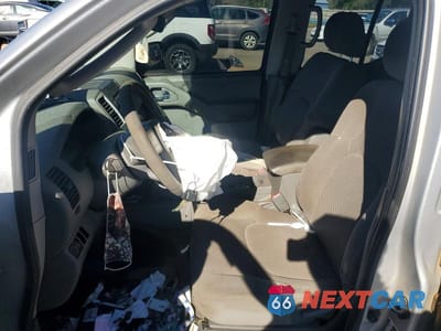 Zdjęcie 7 z 11 samochodu: 2009 NISSAN FRONTIER SE V6 VIN:1N6AD07U79C427220 - miniatura