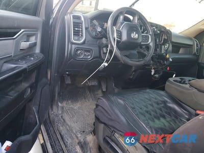 Zdjęcie 8 z 12 samochodu: 2019 RAM 4500 TOW TRUCK VIN:3C7WRKAL8KG566882 - miniatura