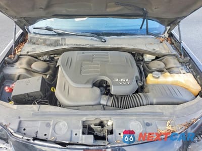 Zdjęcie 11 z 13 samochodu: 2013 CHRYSLER 300 VIN:2C3CCAAGXDH507371 - miniatura