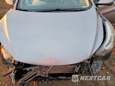 Zdjęcie 11 z 13 samochodu: 2016 HYUNDAI ELANTRA SE VIN:5NPDH4AE7GH708061 - miniatura