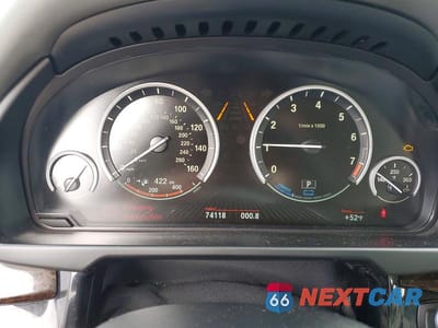 Zdjęcie 9 z 12 samochodu: 2016 BMW X5 XDR40E VIN:5UXKT0C52G0S77622 - miniatura