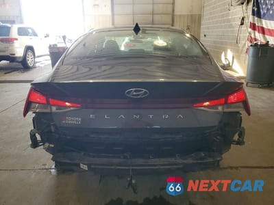 Zdjęcie 6 z 11 samochodu: 2023 HYUNDAI ELANTRA SEL VIN:5NPLS4AG0PH110912 - miniatura