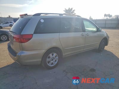 Trzecie zdjęcie samochodu z tyłu: 2004 TOYOTA SIENNA XLE VIN:5TDZA22C74S213120 - miniatura