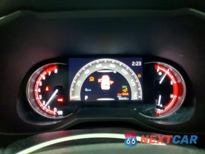 Zdjęcie 9 z 13 samochodu: 2022 TOYOTA RAV4 LIMITED VIN:2T3N1RFVXNW291958 - miniatura
