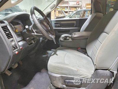 Zdjęcie 7 z 13 samochodu: 2013 RAM 1500 ST VIN:3C6JR6DGXDG515231 - miniatura