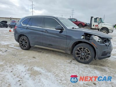 Czwarte zdjęcie samochodu z boku: 2017 BMW X5 XDRIVE35I VIN:5UXKR0C55H0U50548 - miniatura