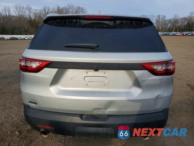 Zdjęcie 6 z 12 samochodu: 2020 CHEVROLET TRAVERSE LS VIN:1GNEVFKW9LJ223347 - miniatura