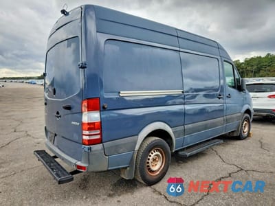 Trzecie zdjęcie samochodu z tyłu: 2018 MERCEDES-BENZ SPRINTER 2500 VIN:WD3PE7CD6JP635573 - miniatura