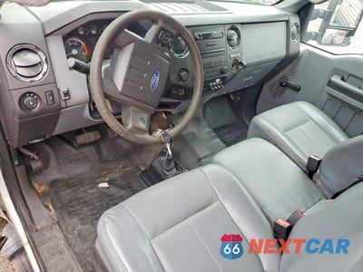 Zdjęcie 8 z 13 samochodu: 2015 FORD F350 SUPER DUTY VIN:1FTWW3BT2FEC03288 - miniatura