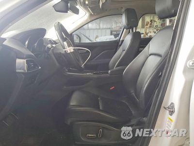 Zdjęcie 7 z 13 samochodu: 2019 JAGUAR F-PACE VIN:SADCS2FX4KA609214 - miniatura