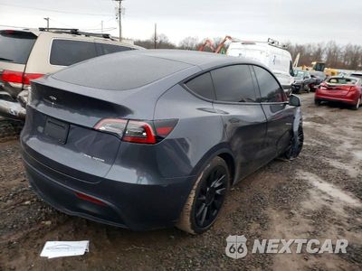 Trzecie zdjęcie samochodu z tyłu: 2021 TESLA MODEL Y VIN:5YJYGDEE3MF198638 - miniatura