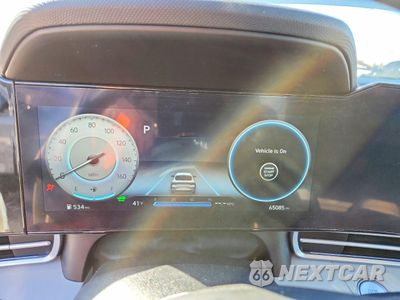 Zdjęcie 9 z 12 samochodu: 2023 HYUNDAI ELANTRA LIMITED VIN:KMHLN4AJ7PU083728 - miniatura