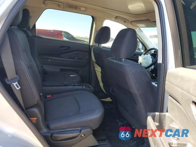 Zdjęcie 11 z 13 samochodu: 2024 NISSAN PATHFINDER SV VIN:5N1DR3BB0RC273924 - miniatura