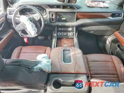 Zdjęcie 8 z 12 samochodu: 2023 GMC YUKON XL DENALI ULTIMATE VIN:1GKS2KKT0PR257630 - miniatura