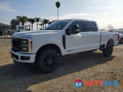 2024 FORD F350 SUPER DUTY 1FT8W3BT6REC72661 - główne zdjęcie licytacji z USA - miniatura