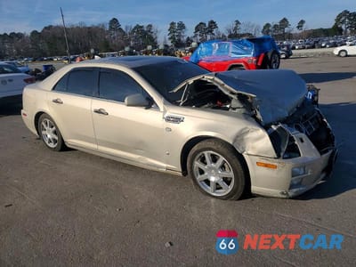 Czwarte zdjęcie samochodu z boku: 2009 CADILLAC STS VIN:1G6DZ67A990103717 - miniatura