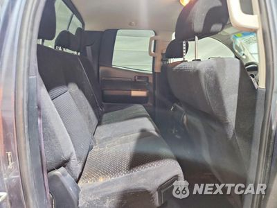 Zdjęcie 10 z 13 samochodu: 2008 TOYOTA TUNDRA DOUBLE CAB VIN:5TFBV54138X059752 - miniatura