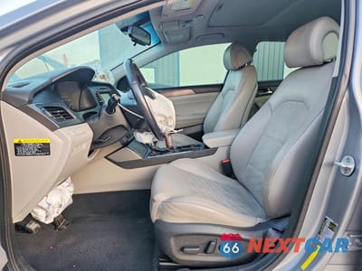 Zdjęcie 7 z 12 samochodu: 2016 HYUNDAI SONATA SPORT VIN:5NPE34AF7GH405860 - miniatura