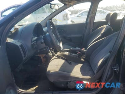 Zdjęcie 7 z 11 samochodu: 1999 SATURN SL2 VIN:1G8ZK5270XZ107137 - miniatura