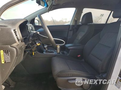 Zdjęcie 7 z 13 samochodu: 2017 KIA SPORTAGE LX VIN:KNDPMCAC5H7276769 - miniatura
