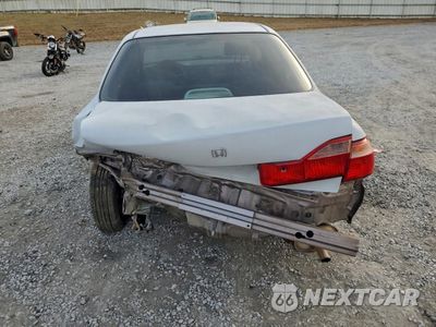 Zdjęcie 6 z 14 samochodu: 2000 HONDA ACCORD EX VIN:1HGCG5655YA129061 - miniatura