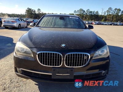 Piąte zdjęcie samochodu w środku: 2010 BMW 750 I VIN:WBAKA8C58ACY36096 - miniatura