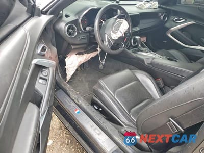 Zdjęcie 8 z 11 samochodu: 2019 CHEVROLET CAMARO SS VIN:1G1FH1R79K0115894 - miniatura